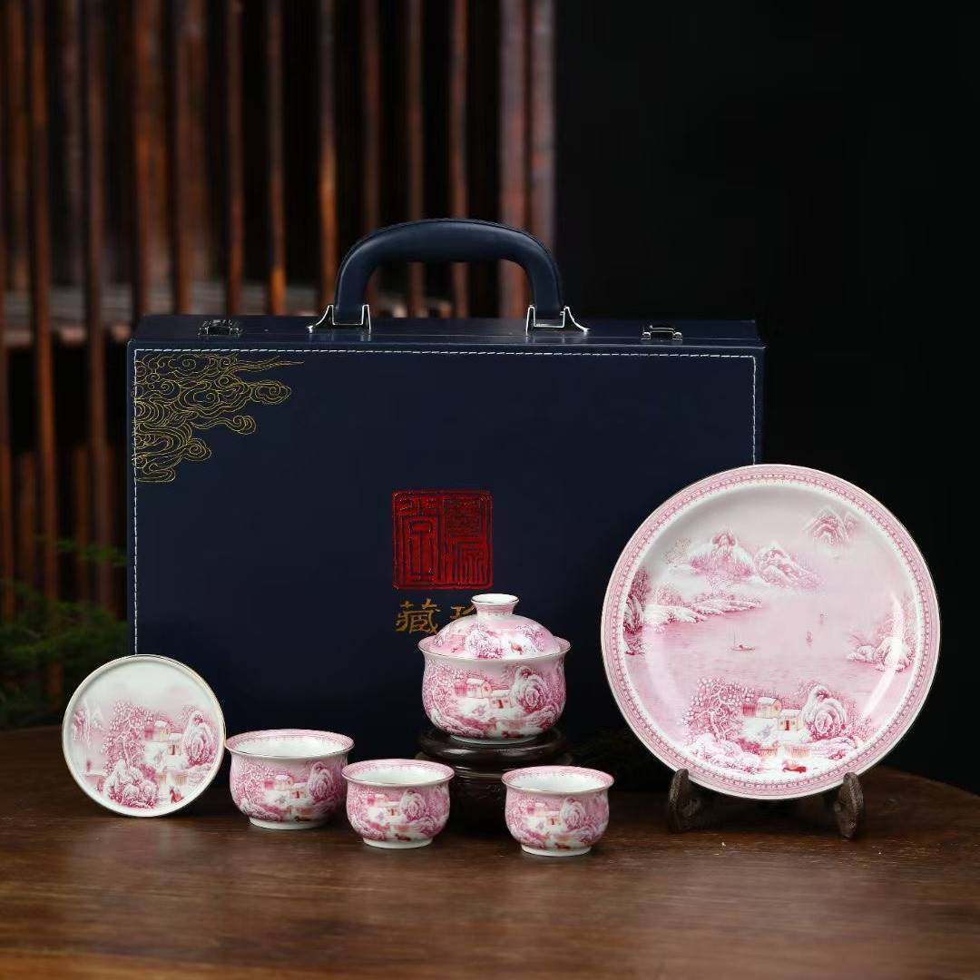 Jingdezhen Agate Ruby Red Snow Landscape Gongfu Tea Set – Overglaze Famille Rose | Gift Box | 5-Piece
