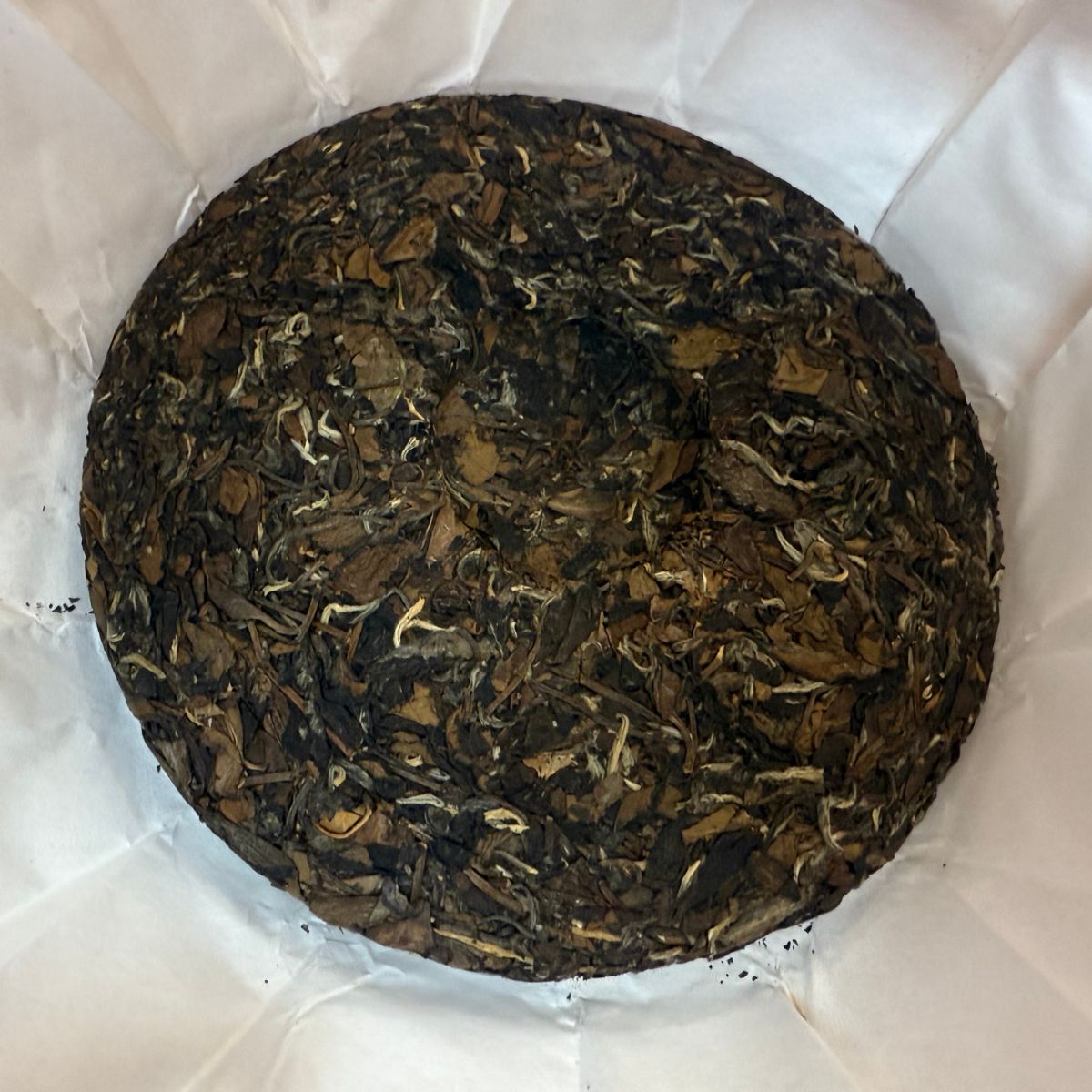 2012 Fuding Aged White Tea Cake (Gong Mei) - Rich & Mellow/Rare Collectors' Tea 12Years Aged