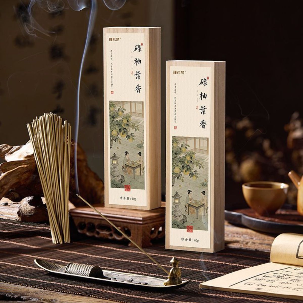 Luyou Leaf | Natural Pomelo Leaf, Agarwood & Frankincense Incense | Lingnan Heritage | 40g