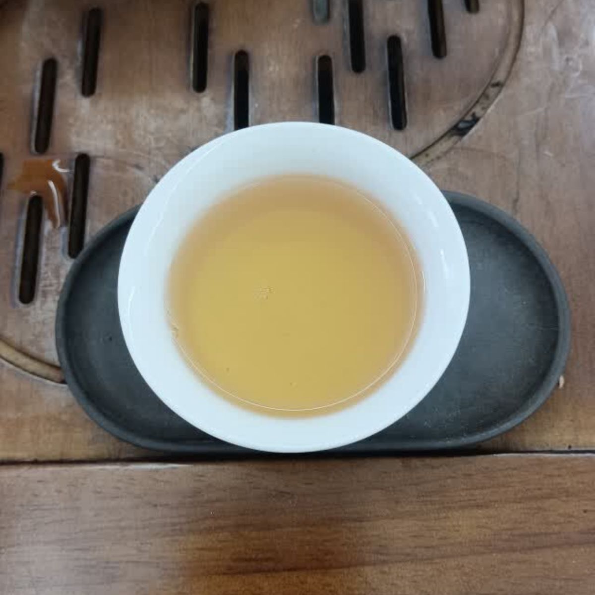 Platinum Square Brick Raw Pu-erh (60g) - Daily Drinkable Tea with Honey & Floral Notes