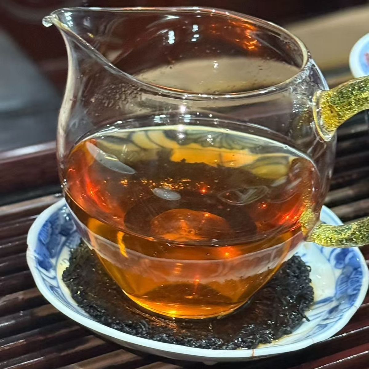 2005 Xiaguan "Songhe" 8613 Raw Pu-erh (357g) – Aged & Fragrant