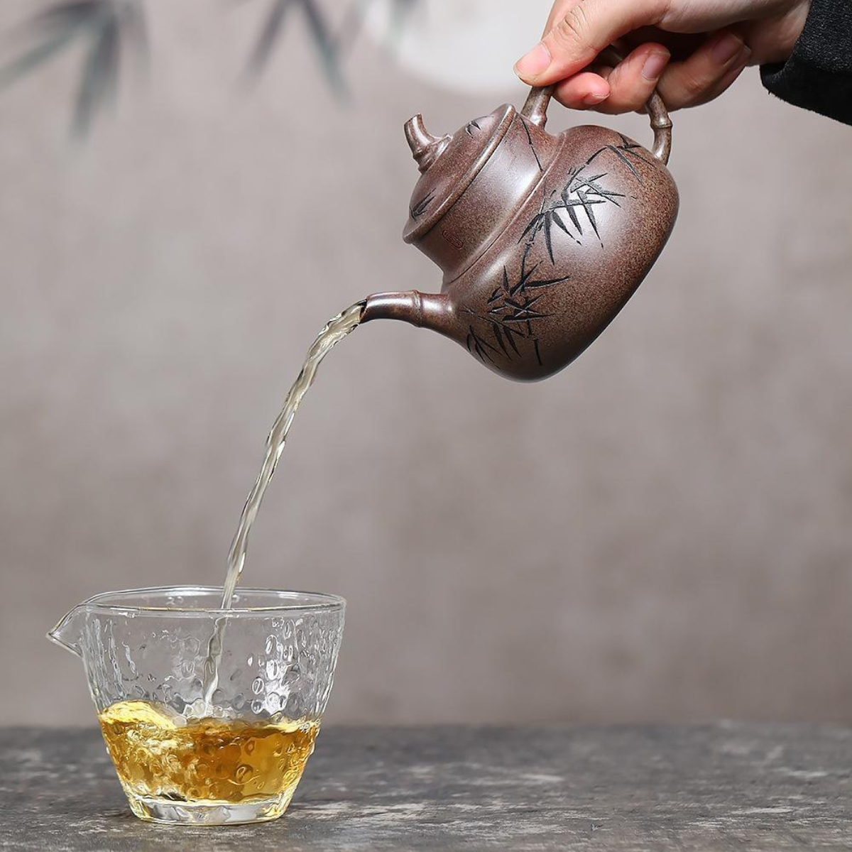 Zhu Ying Bao Yue Yixing Teapot | Raw Yan Zhi Duan Ni Rouge Clay | Handcrafted 270ml