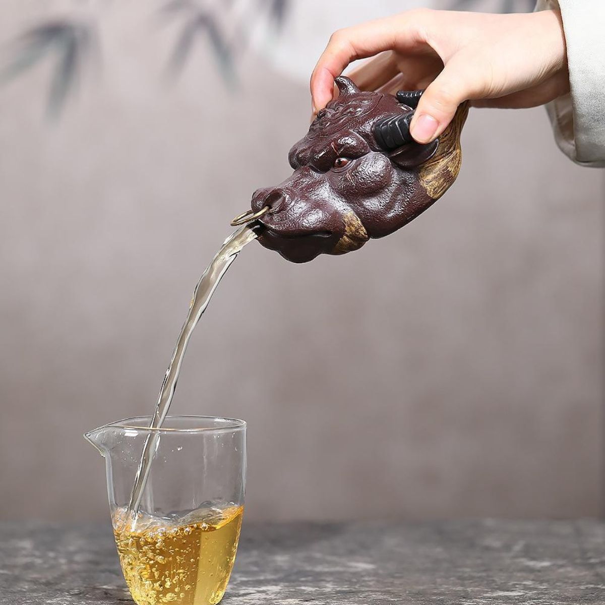 Handmade Yixing Purple Clay Teapot 160ml - Original Zi Ni Fortune Ox Hand Grip Zisha Gongfu Tea Pot