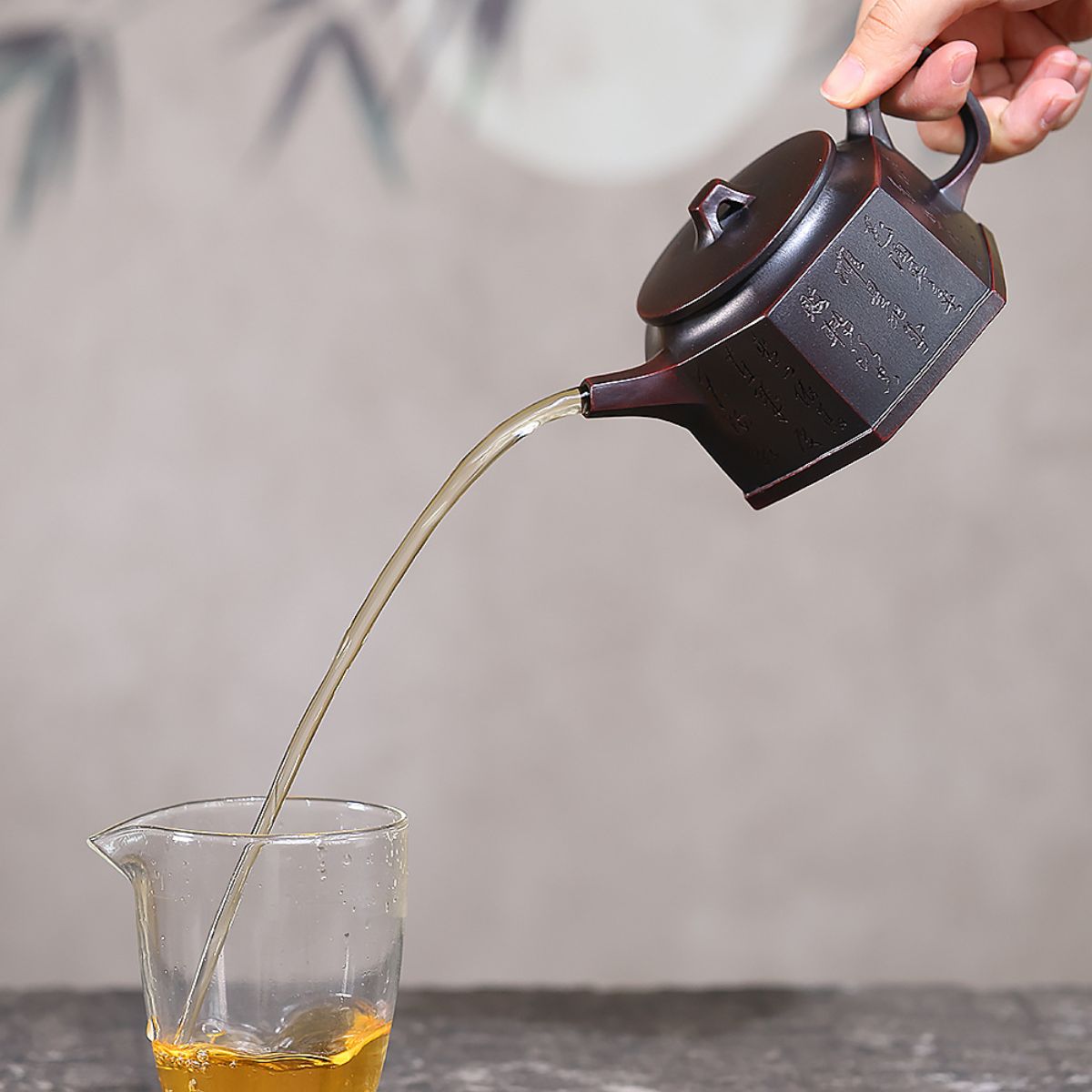Liufang Jinglan Yixing Teapot — Handcrafted Ancient Wuni Clay, 280ml
