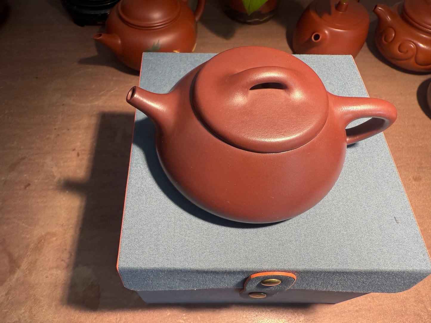 Yixing Semi-Handmade Purple Clay Teapot | Minimalist Smooth Surface 220ml