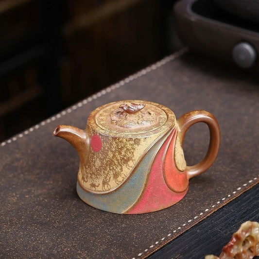 Traditional purple clay Zisha teapot seasoning and opening process