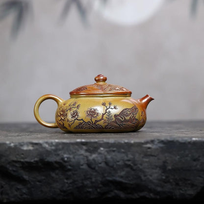 Original Duan Clay "Golden Toad" Yixing Teapot – Hand‑Painted with Gift Box 190cc
