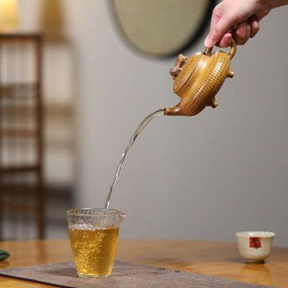 San Zu Yi Quan Yixing Teapot | High-Fire Longgu Jinsha Zisha Clay | Three-Legged 260ml