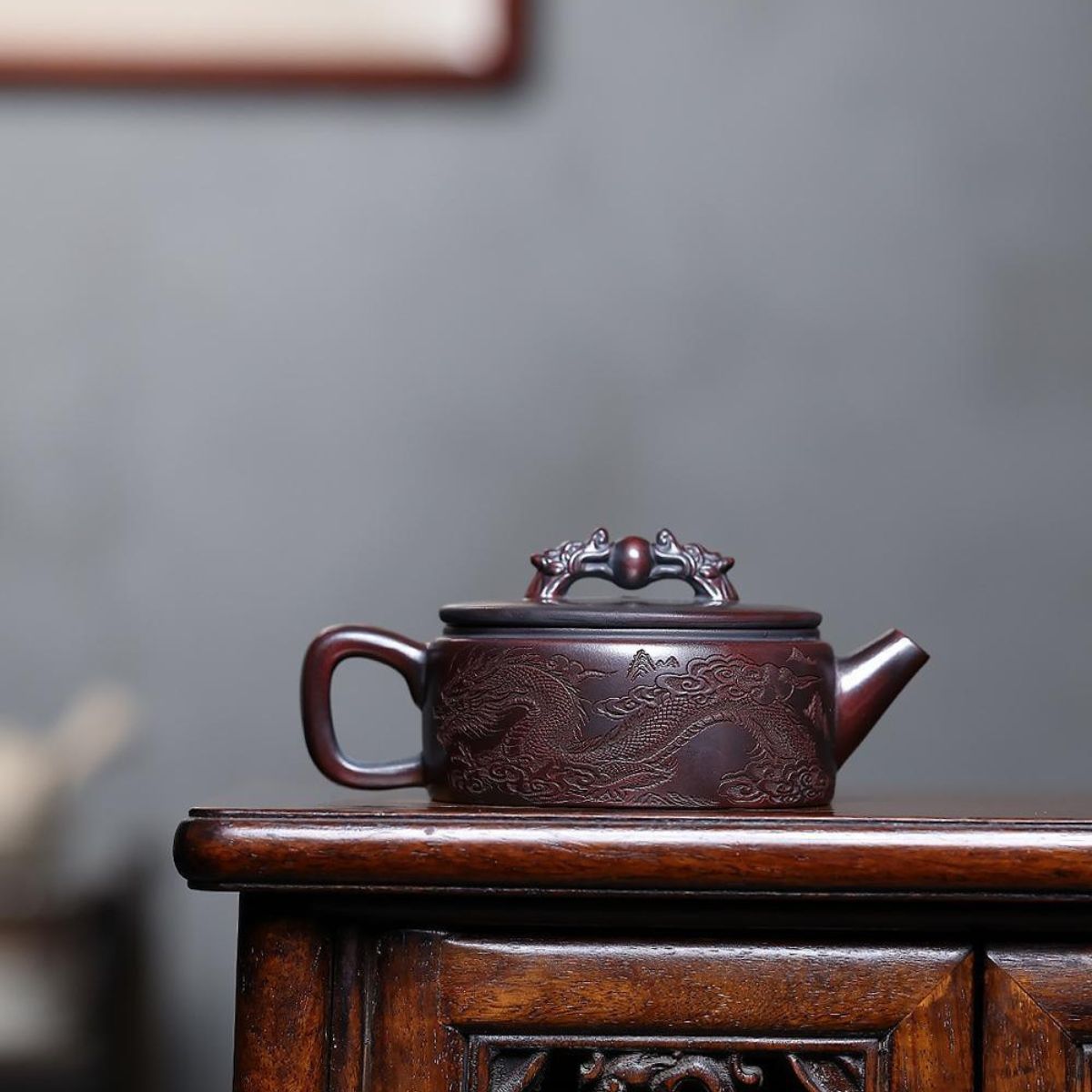 Shuang Long Xi Zhu Yixing Teapot | Raw Gu Wu Ni Ancient Dark Clay | Handcrafted 260ml