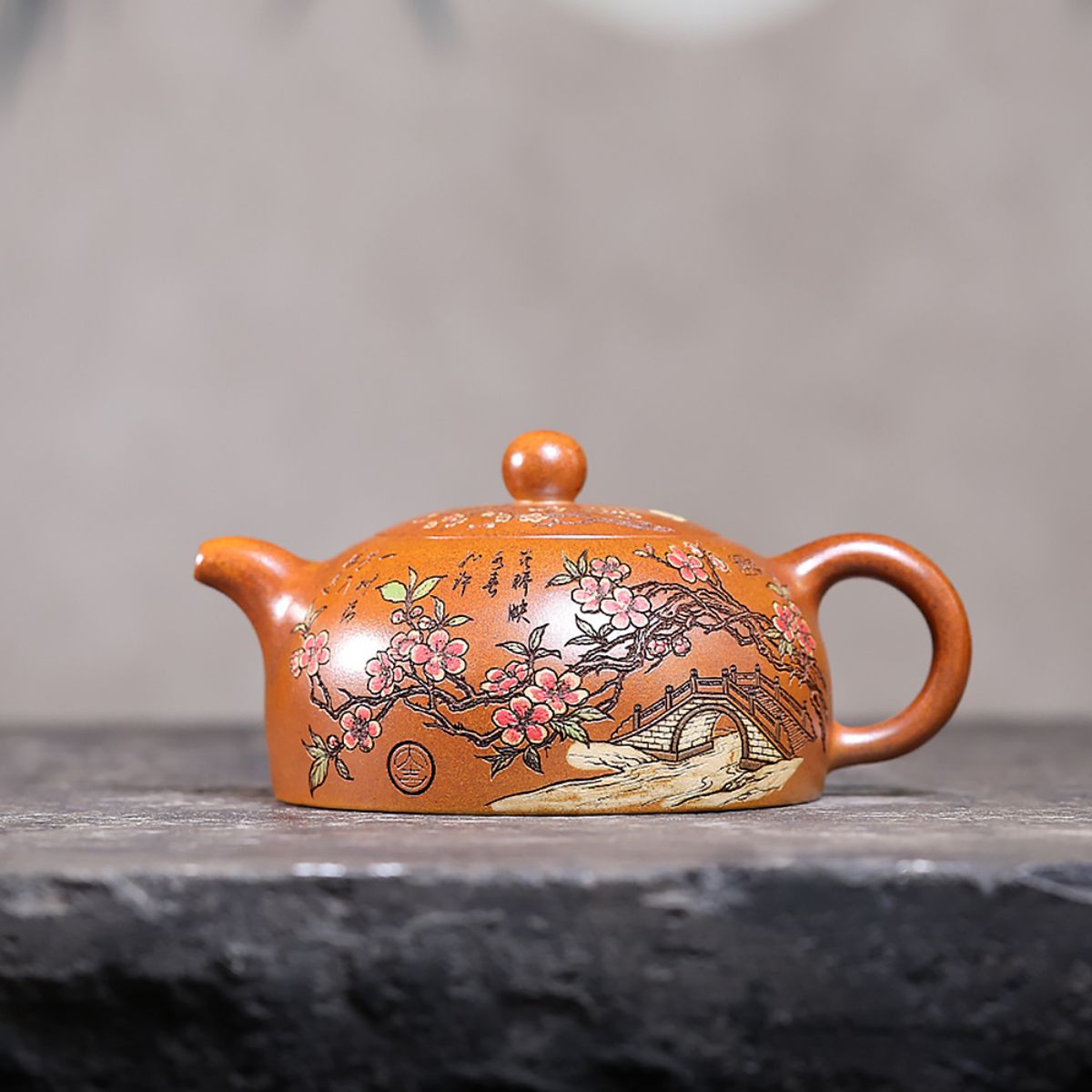 Linchun Banyue Yixing Teapot — Fire-Glazed Golden Duanni, 430ml
