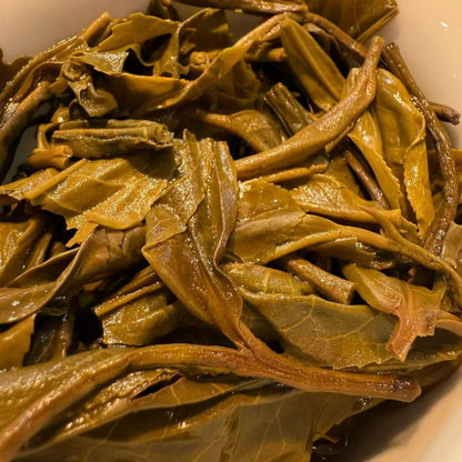 Bing Dao Ancient Tree Raw Pu-erh Tea Cake 2022 - 500g Lincang Mengku