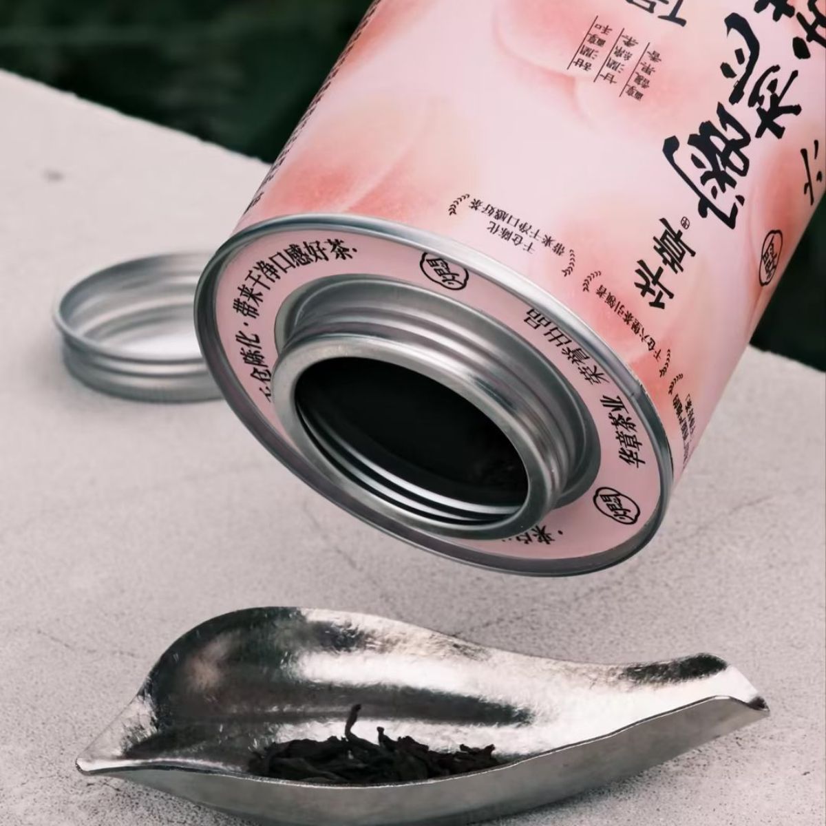 Hua Zhang Liu Bao Tea — Honey Peach Sweet | Light, Fresh & Naturally Fruity Dark Tea