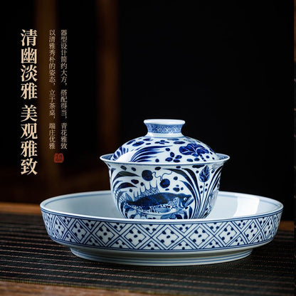 Jingdezhen Blue & White Porcelain Gaiwan Tea Set – Hand-Painted Fish & Algae Design (5-Piece Gift Box)