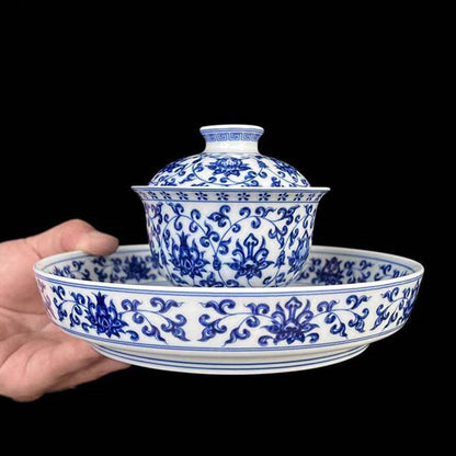Jingdezhen Blue & White Porcelain Gaiwan Tea Set – Hand-Painted Lotus Scroll Design (5-Piece)