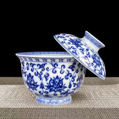 Jingdezhen Blue & White Porcelain Gaiwan Tea Set – Hand-Painted Lotus Scroll Design (5-Piece)