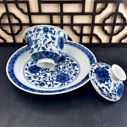 Jingdezhen Blue & White Lotus Scroll Gaiwan Tea Set – High-White Clay, Underglaze (4-Piece)