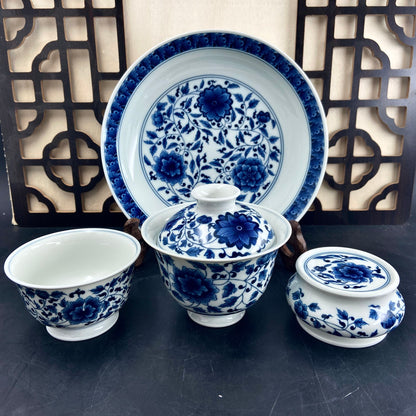 Jingdezhen Blue & White Lotus Scroll Gaiwan Tea Set – High-White Clay, Underglaze (4-Piece)