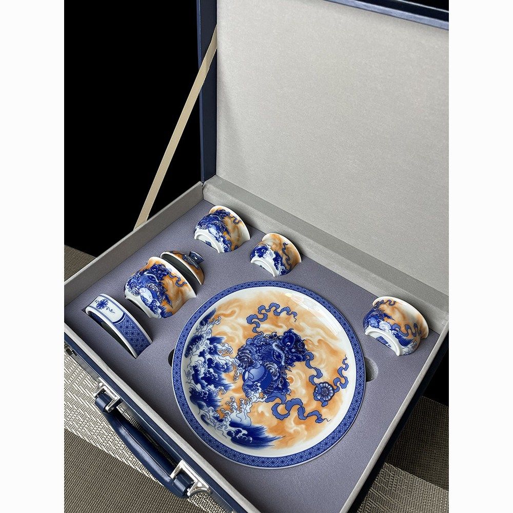 Jingdezhen Blue & White Gaiwan Tea Set – Awakened Lion & Embroidered Ball Design (6-Piece)