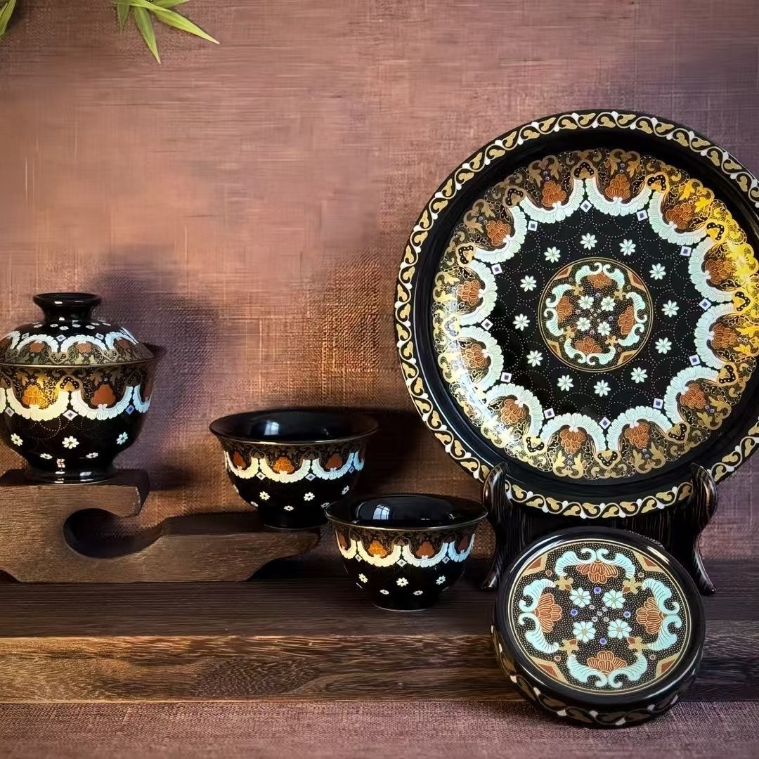 Jingdezhen Enamel Gaiwan Tea Set – Black Glaze with Gold & Silver Inlay (5-Piece Gift Box)