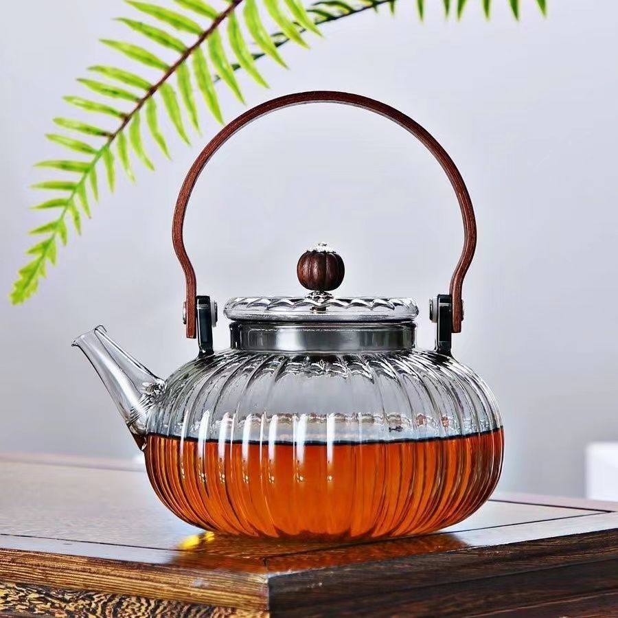 900ml Pumpkin-Shaped Glass Teapot with Lifting Handle – Stovetop Safe Borosilicate Tea Kettle for Loose Leaf & Blooming Tea