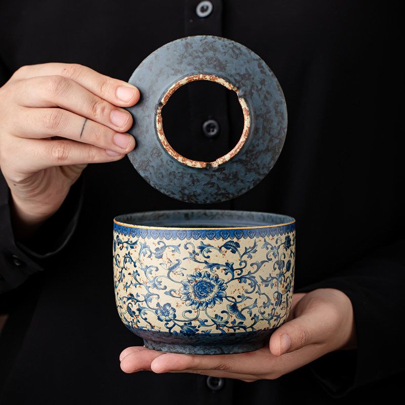 Scrolling Lotus Lidded Ceramic Ashtray | Blue & White Flint-Red Jianshui Pottery | 500 ml