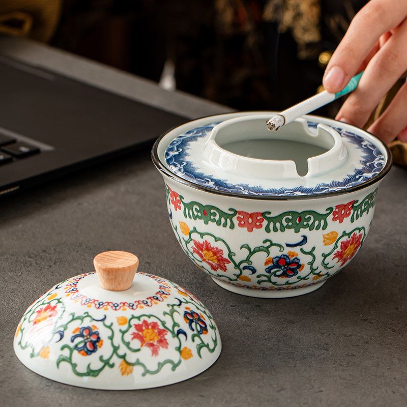 Blue & White Porcelain Lidded Ashtray | Ash-Proof Design | 350 ml