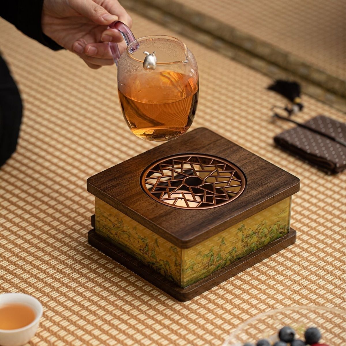 Bamboo & Wood Candle Tea Warmer with Ambient Screen