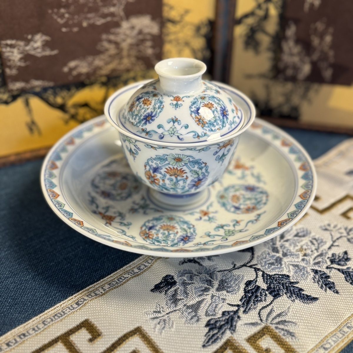 Doucai Daisy Jingdezhen Ceramic Teaware