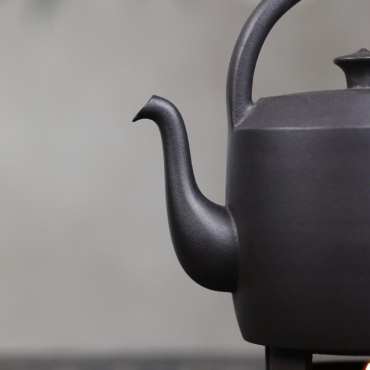Handmade Yixing Purple Clay Boiling Kettle 700ml - Original Black Clay Handle Teapot for Stove Brewing