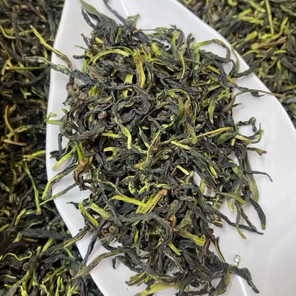 Liu Xue Ya Shi Xiang Dan Cong Oolong Tea – Portable Gift Box (8.5g × 6 Sachets)