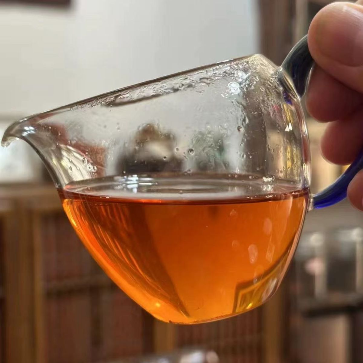 2006 Zhongcha 6211 Raw Pu-erh Tea (400g) - 18 Years Aged
