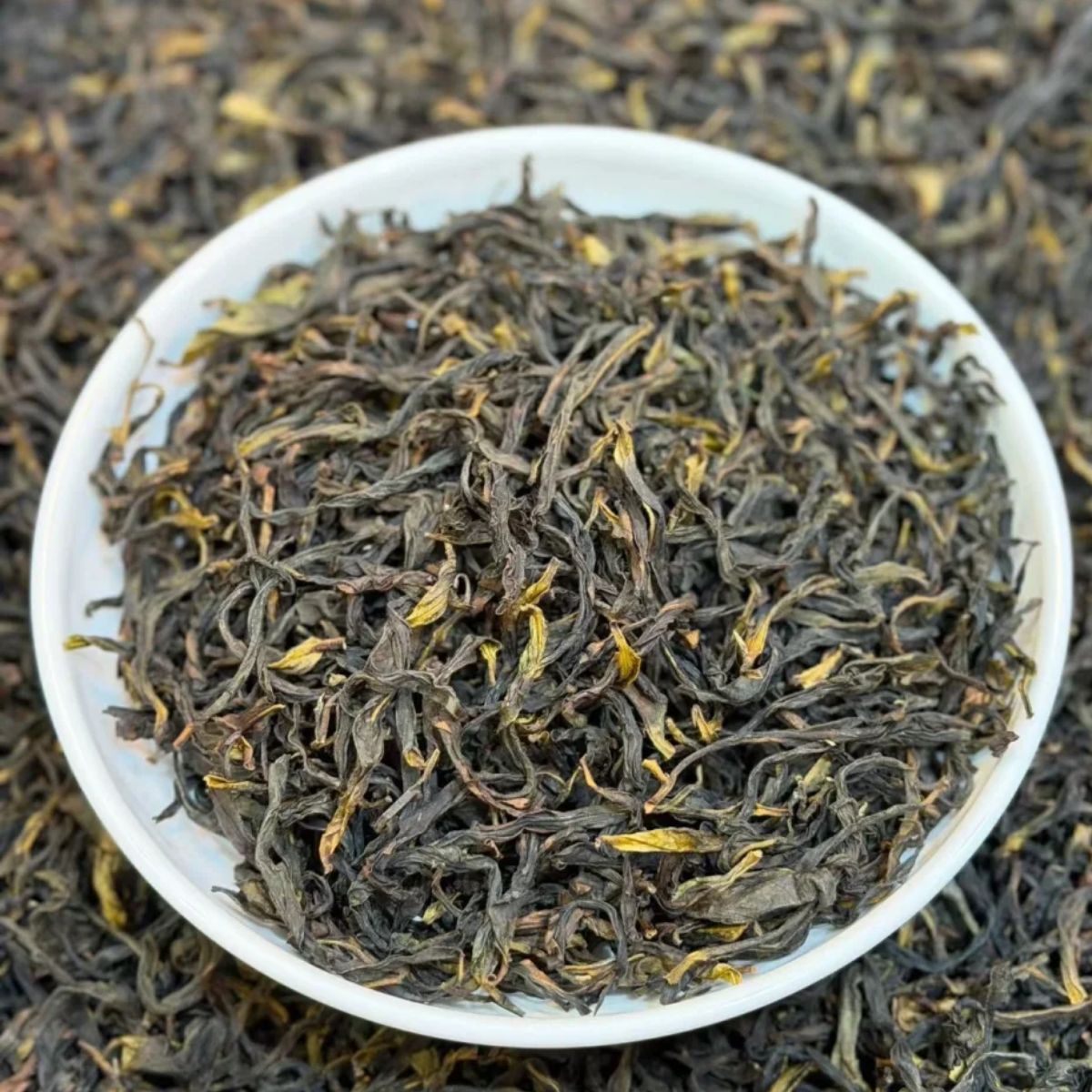 2026 Spring High-Mountain First Flush Ya Shi Xiang Dancong Oolong — Duck Shit Aroma
