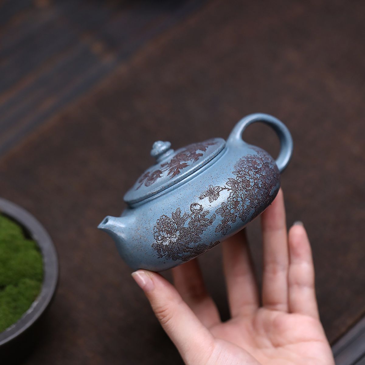 Yixing Zisha Teapot | Royal Blue Duan Ni with Hand-Engraved Peony | 180ml Gongfu Tea Pot