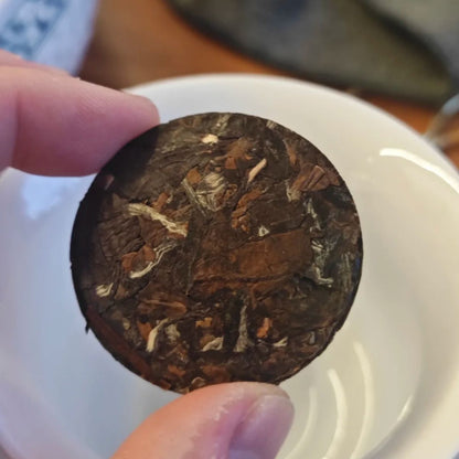 Chen Pi White Tea Mini Cake | Aged Citrus Peel & Fujian White Tea Blend