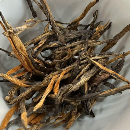 Yunnan Dian Hong Classic 58 | The Benchmark Black Tea — Honey, Sweet Potato & Floral Fruit