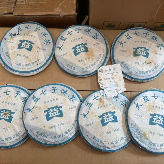2006 Dayi 7532 Raw Pu-erh Cake (357g) – Dry Storage Aged