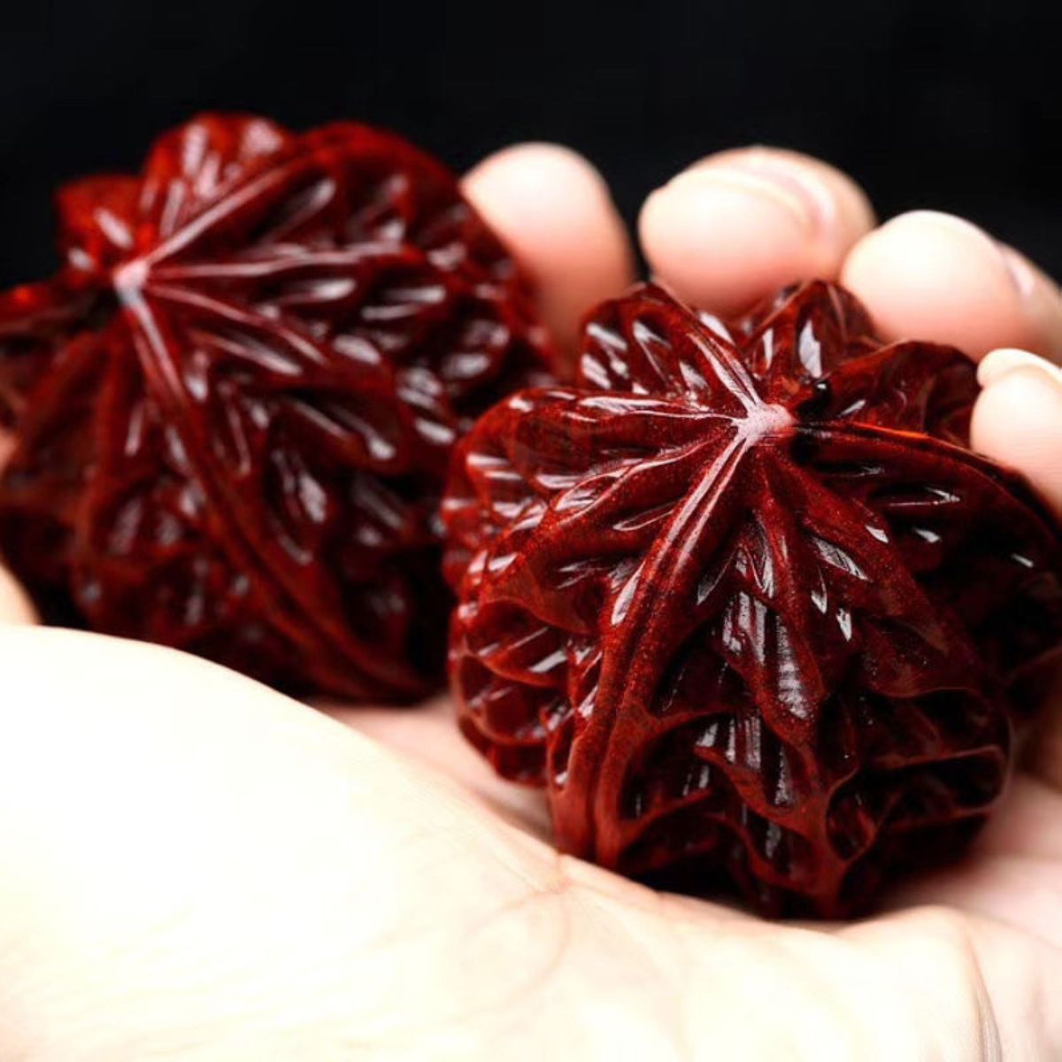 Authentic Red Sandalwood Hand Massage Balls (Set of 2) – Chinese Wenwan Baoding Balls for Stress Relief & Mindfulness
