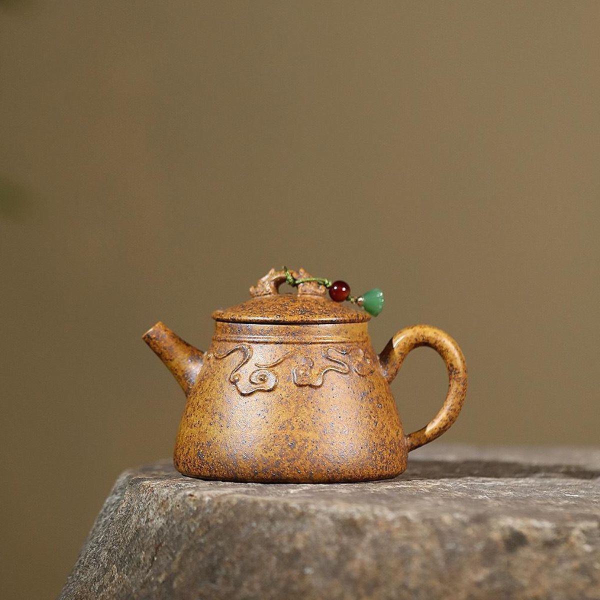 Ruyi Dragon Ladle Yixing Zisha Teapot - Longgu Golden Sand Clay 190ml