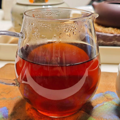 2016 Aged Banzhang Ripe Pu'er Cake (357g | Rich & Mellow | Crimson Liquor)