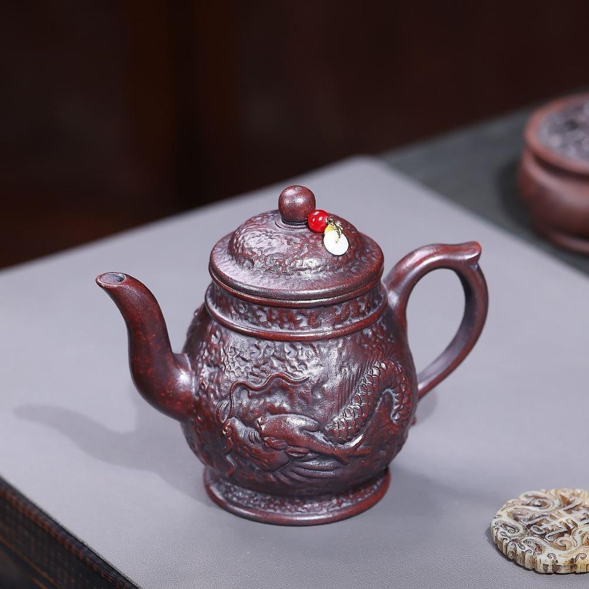 Yin Long Jin Zun Yixing Teapot | Raw Tie Xue Hong Sha Iron-Red Clay | Handcrafted 390ml