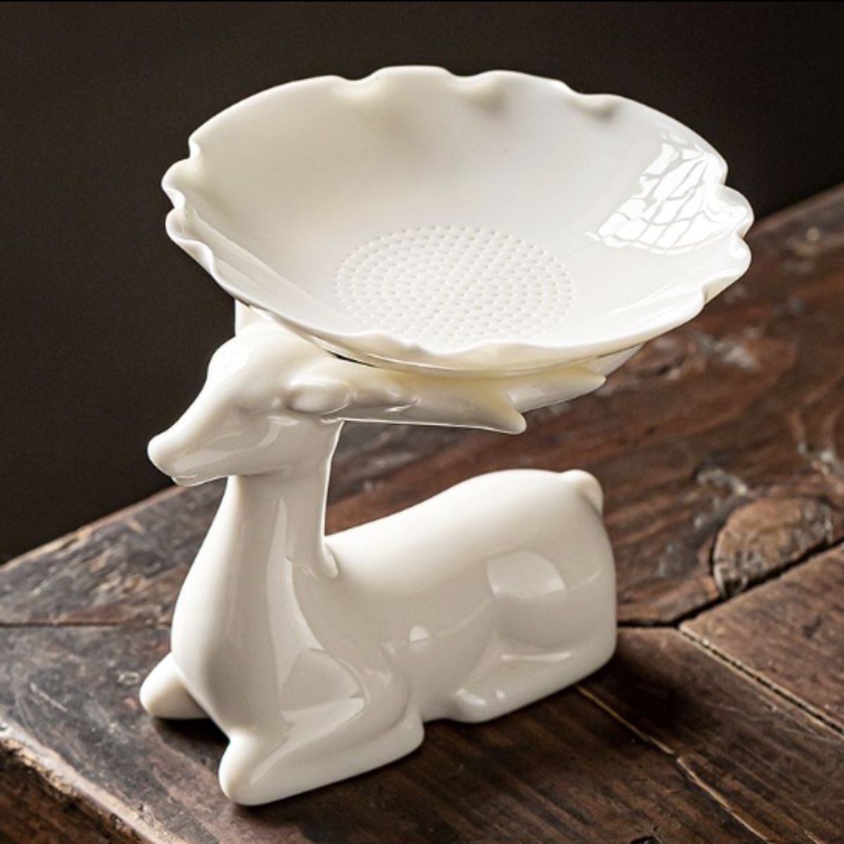 Mutton-Fat Jade Porcelain Tea Strainer Set | 3 Base Styles