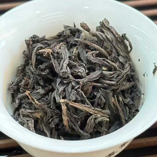Woody Laocong Shuixian -Ancient bush tea with timber depth, mineral bedrock, and wild orchid whispers