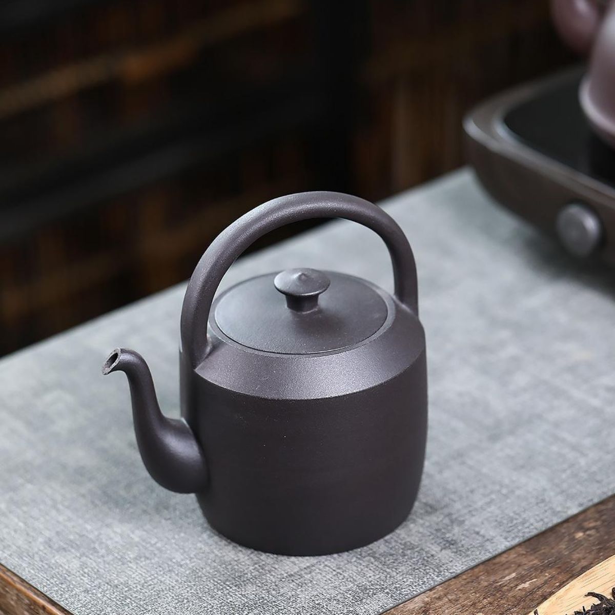 Handmade Yixing Purple Clay Boiling Kettle 700ml - Original Black Clay Handle Teapot for Stove Brewing