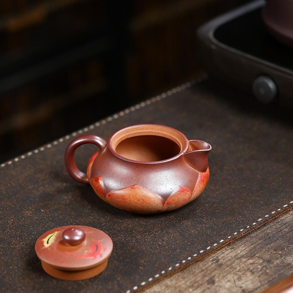 He Yu Xi Shui Yixing Teapot | Raw Duan Ni Wood-Fired Zisha Clay | Handcrafted 240ml