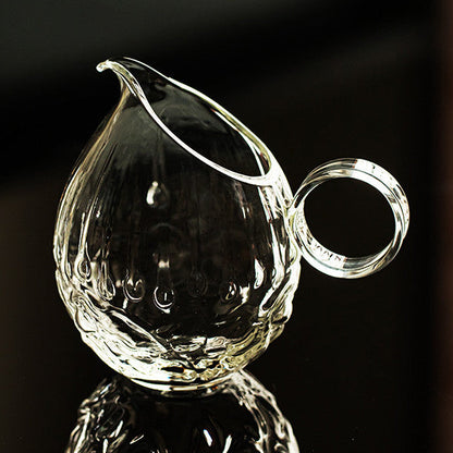 Dewdrop Glass Gongdao Cup 180ml – Sculptural Tea Pitcher for Gongfu Tea Ceremony
