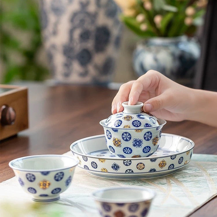 Jingdezhen Gold-Traced Pi Qiu Gongfu Tea Set – 5-Piece Gift Box | Qicheng Tang