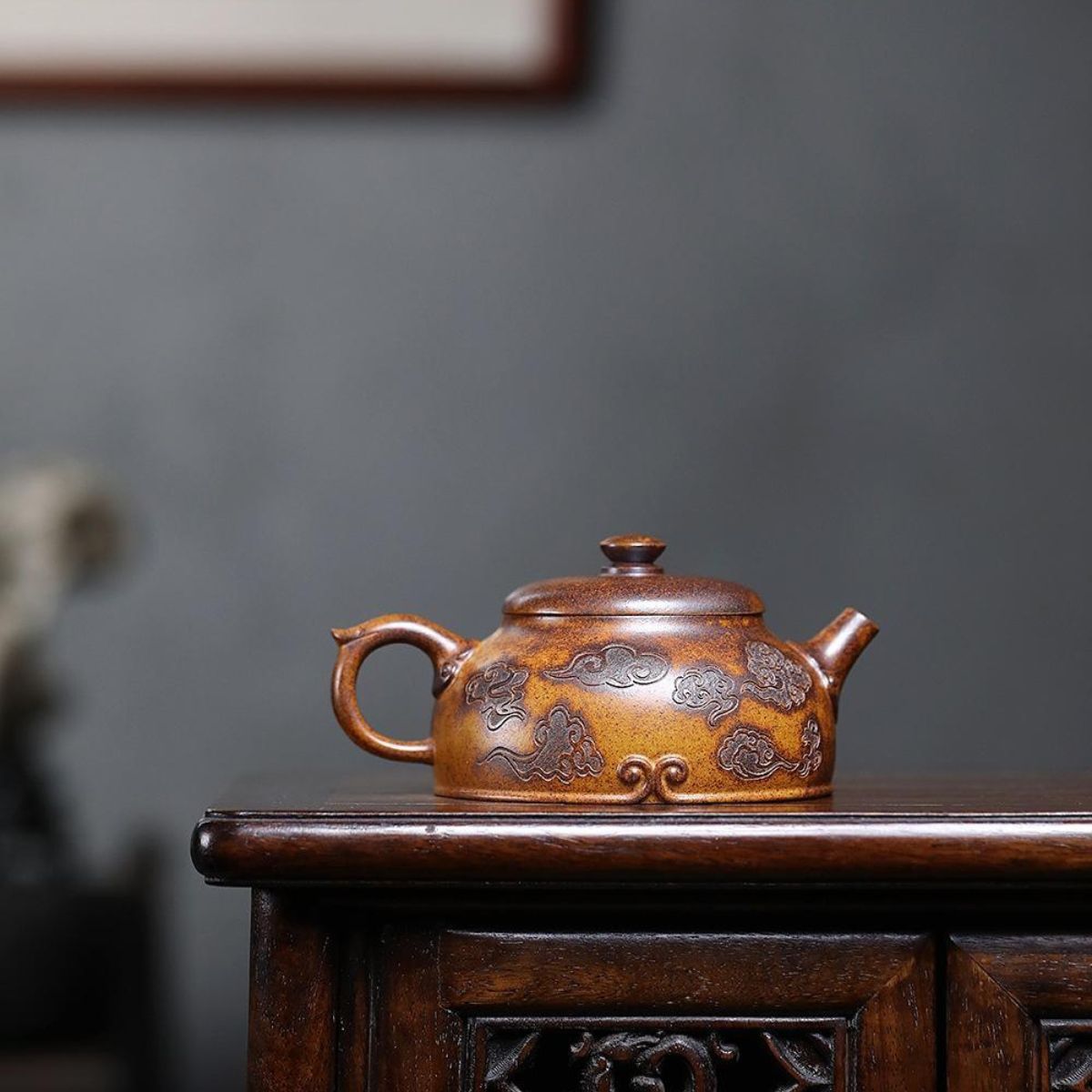 Handmade Yixing Purple Clay Teapot 270ml - Original High-Temperature Duan Ni Zisha Gongfu Tea Pot