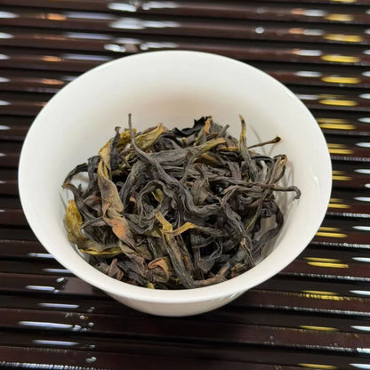 2026 Spring High-Mountain First Flush Ya Shi Xiang Dancong Oolong — Duck Shit Aroma