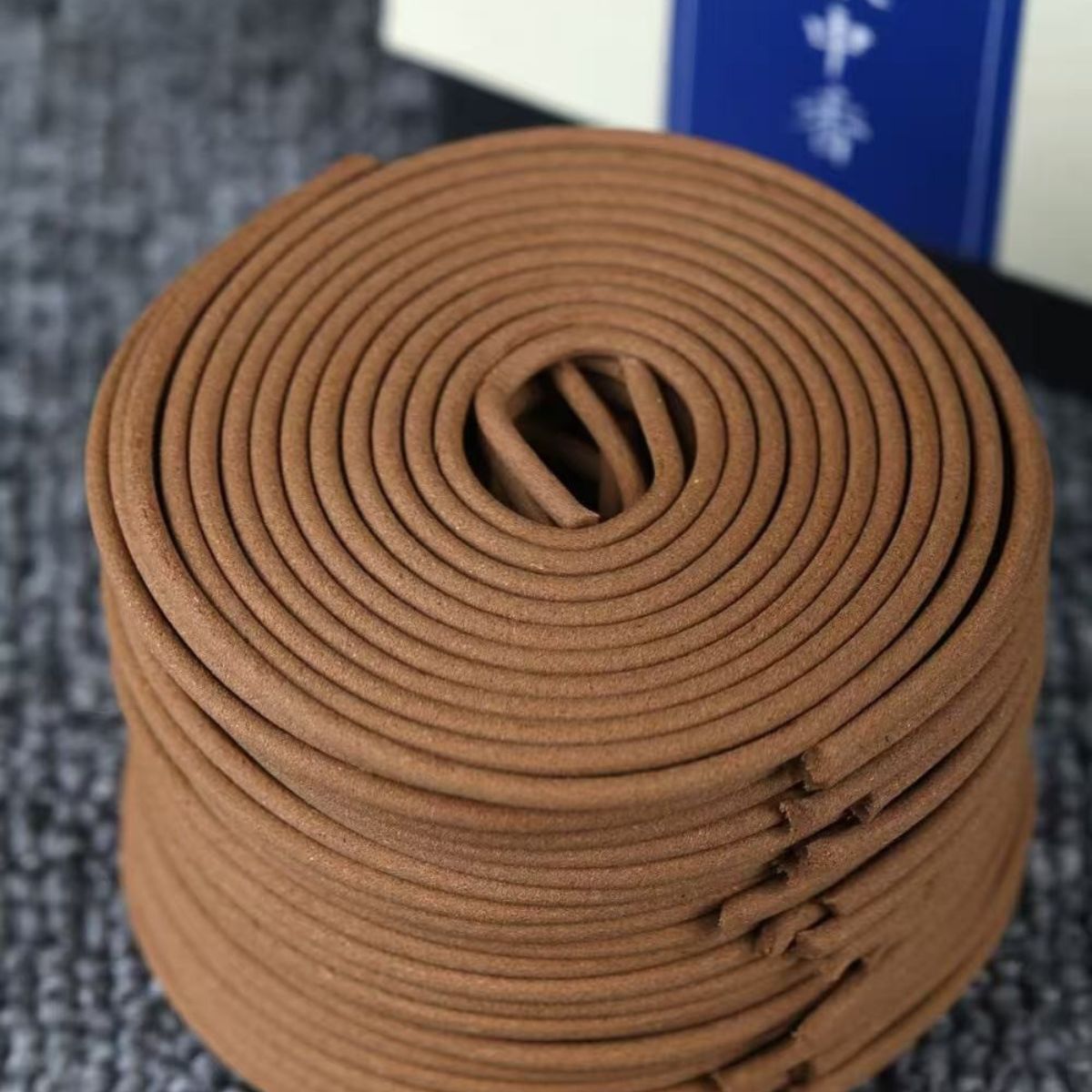 Goose Pear & Sandalwood Coil Incense – 9A Grade Handcrafted Agarwood Blend