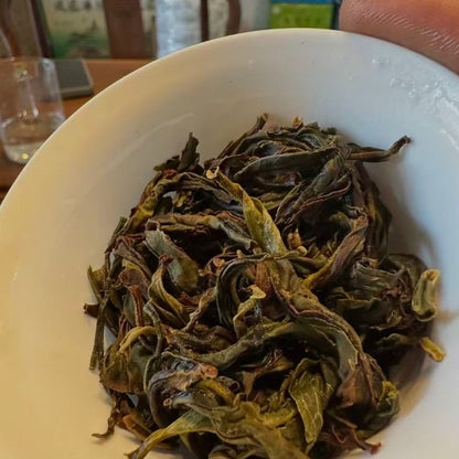 Da Wu Ye Dan Cong Oolong Tea – Portable Gift Box (8.5g × 6 Sachets)